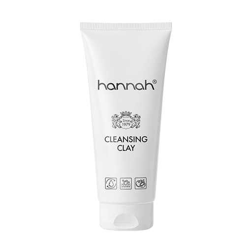 witte flacon cleansing clay van hannah op een witte achtergrond