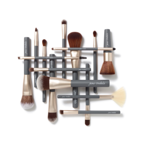 Brusches-Jane-Iredale-tools